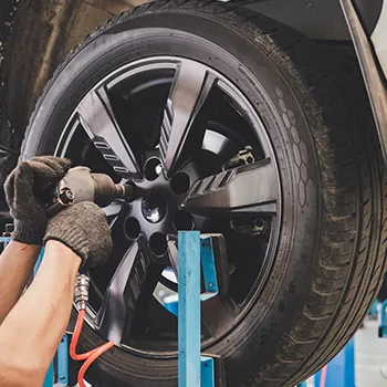 Tires & Tire Repair: Wheels And Tire Service In Ft. Lauderdale, Pompano Beach, Wilton Manors, Lighthouse Point, and Lauderdale By The Sea